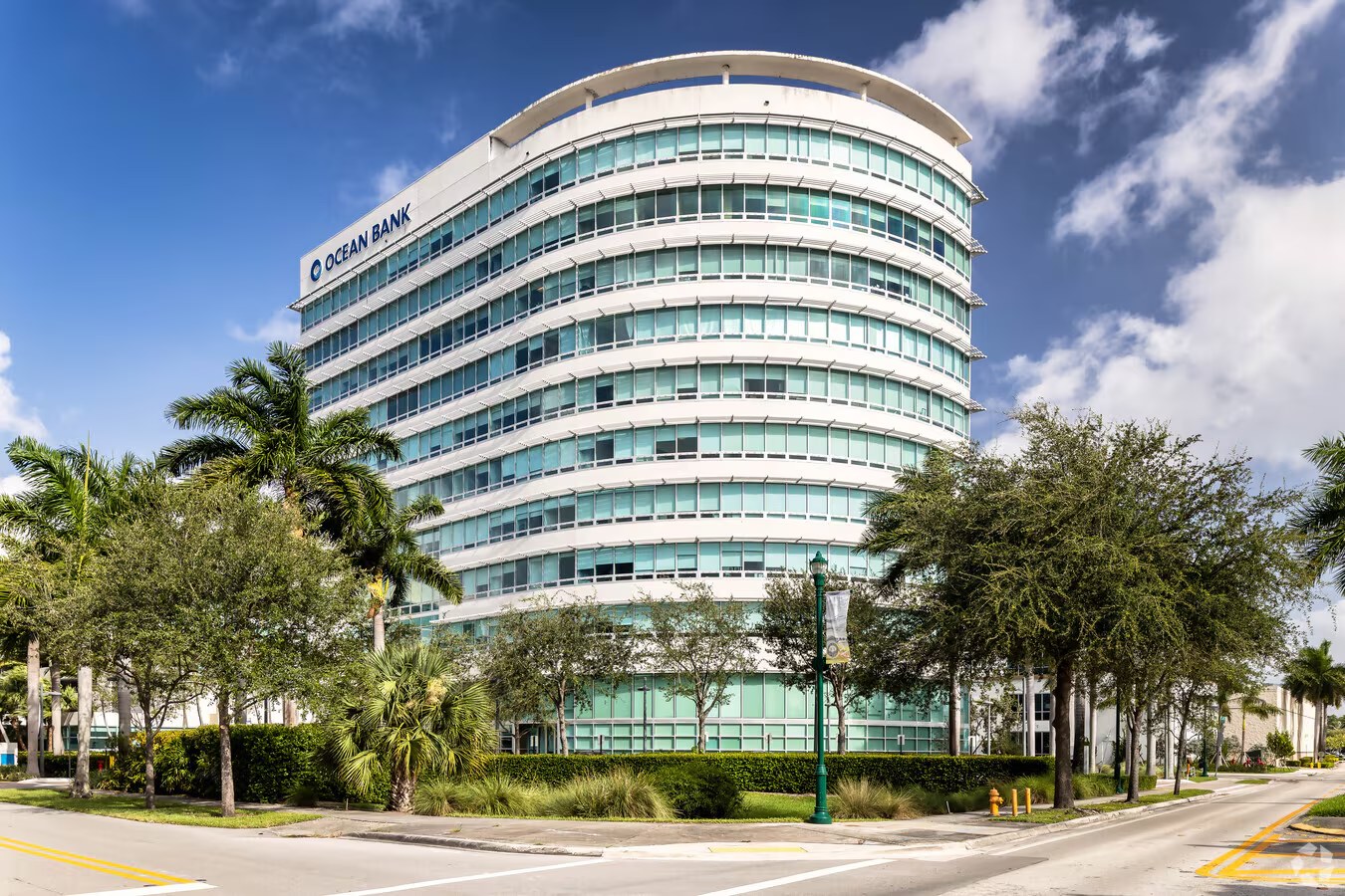 One Aventura office building