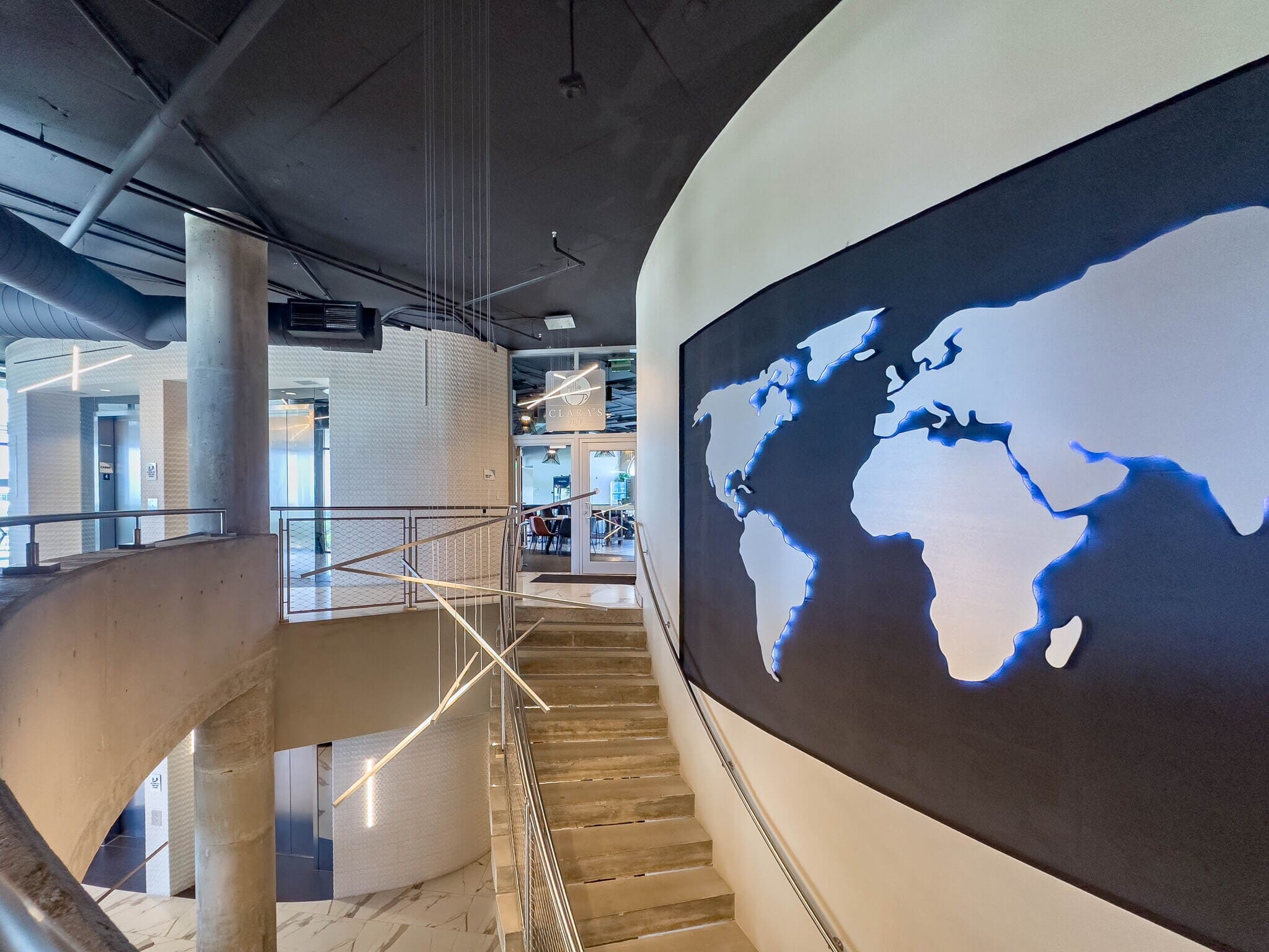 2420 NE Miami Gardens Dr — Class A office lobby